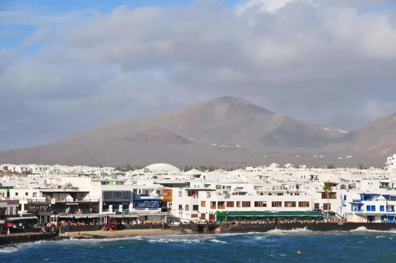 Playa Blanca (c) Alesia Belaya